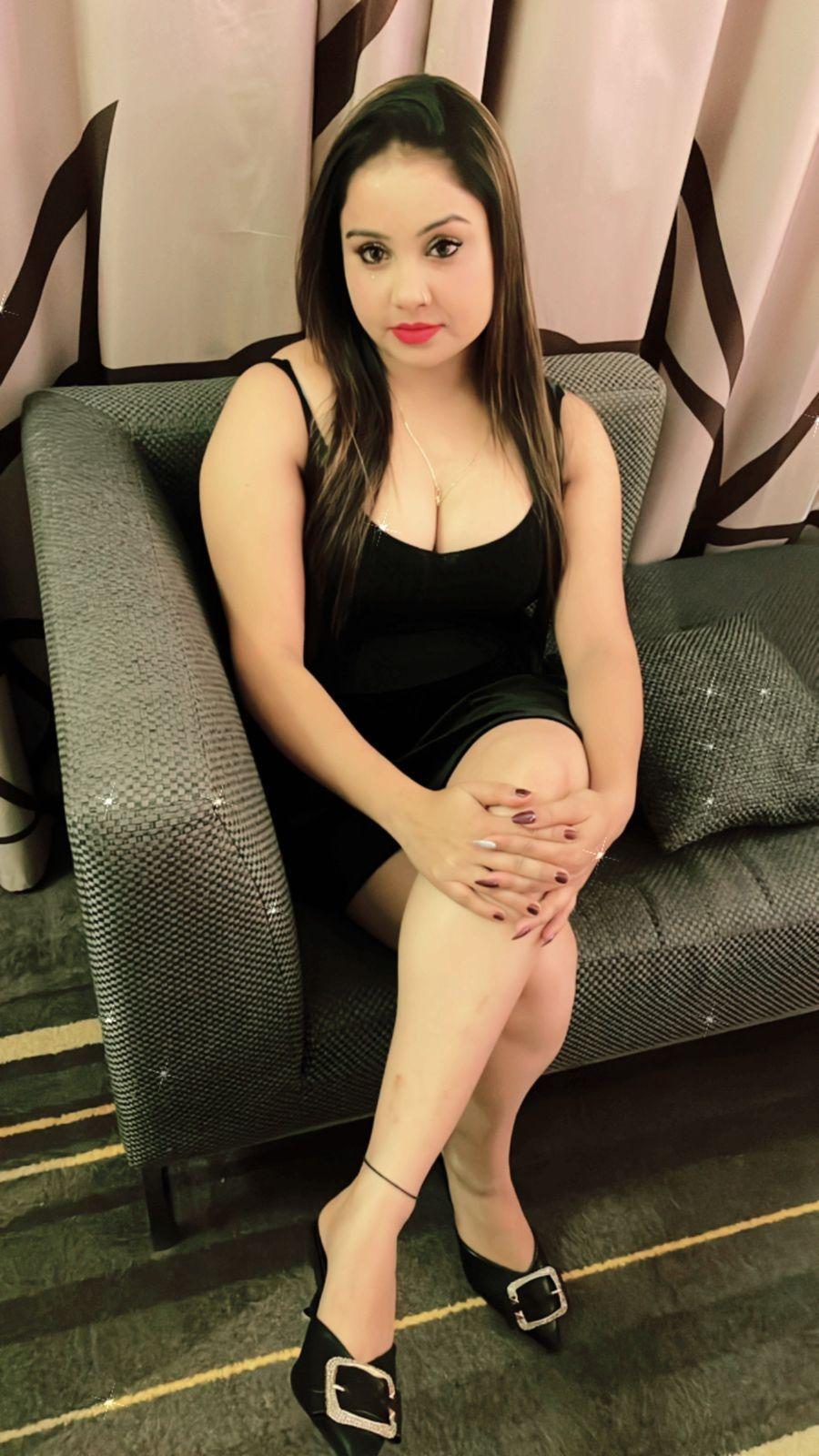 Mumbai call girl